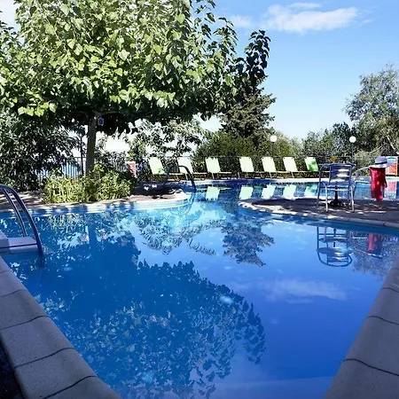 Apartmanhotel Dafnoudi Antipata