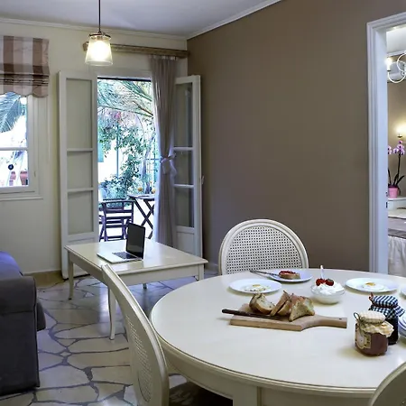 Dafnoudi Apartmanhotel Antipata