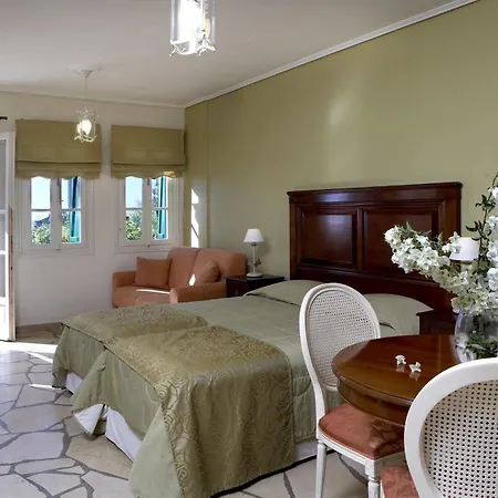 Dafnoudi Apartmanhotel