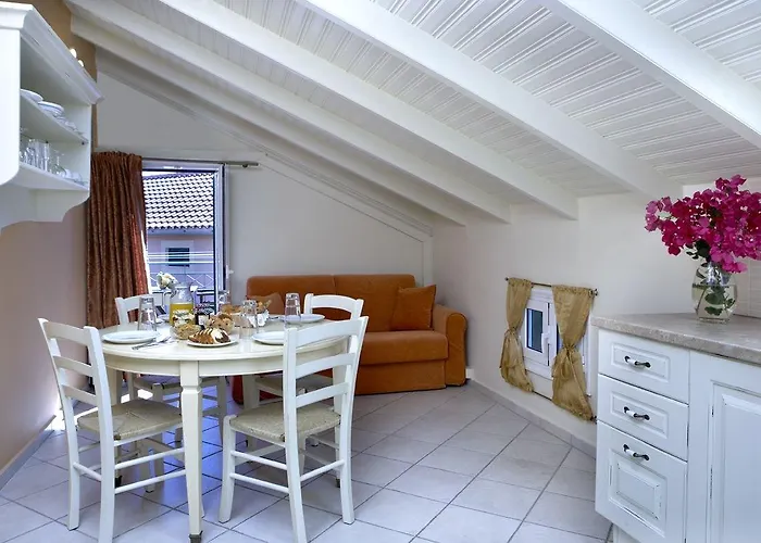 Dafnoudi Appart hôtel 2*