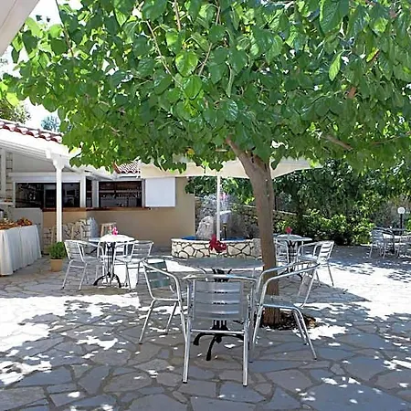 Dafnoudi Apart Otel