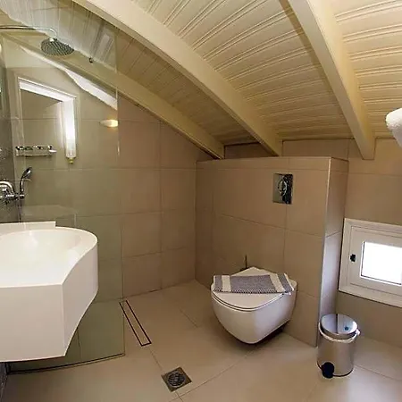 Dafnoudi Apart Otel
