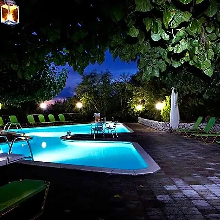 Apart Otel Dafnoudi