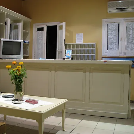 达夫诺迪公寓酒店 公寓式酒店 Antipata (Erisos)
