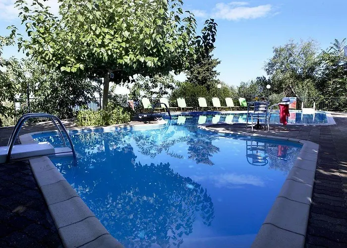 Aparthotel Dafnoudi Antipata (Erisos)