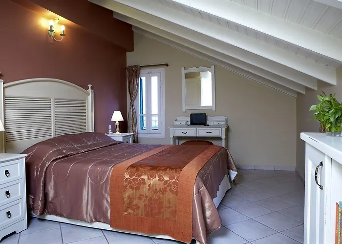 Aparthotel Dafnoudi Antipata (Erisos)