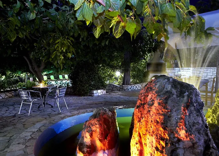 Dafnoudi Aparthotel 2*