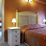 Apart-hotel Dafnoudi 2*