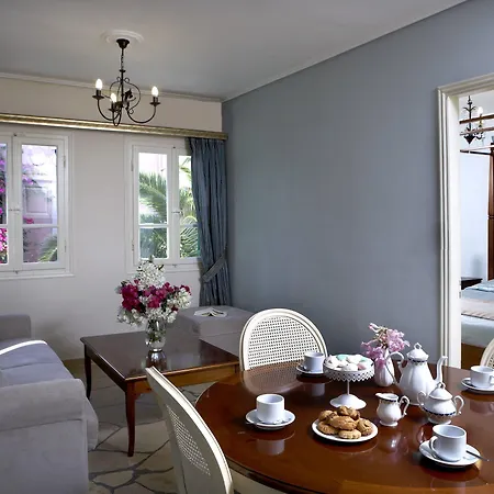 Dafnoudi Aparthotel 2*