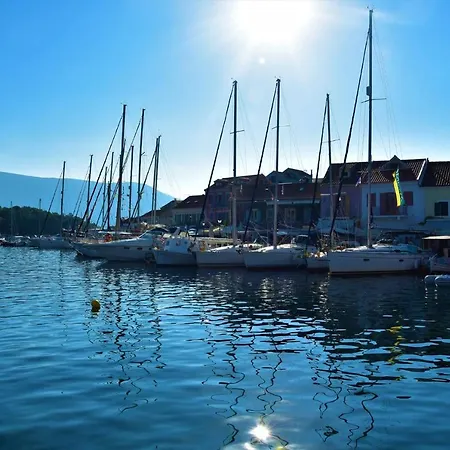 Aparthotel Dafnoudi Antipata (Erisos)